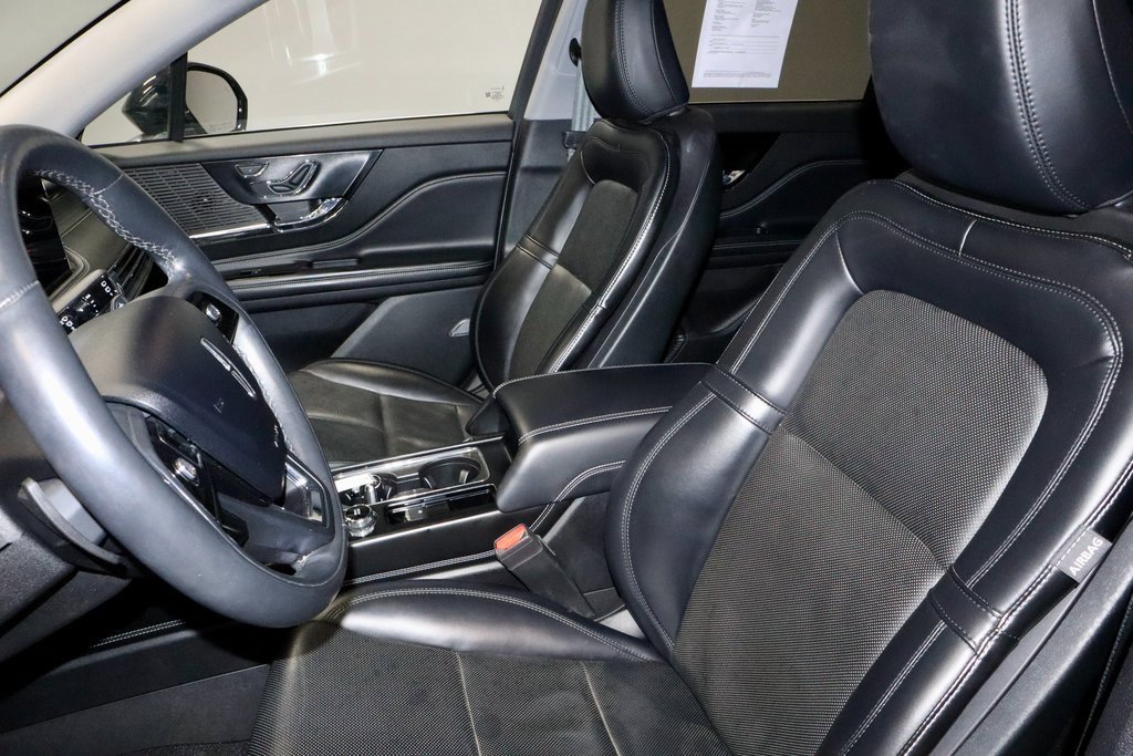 Used 2022 Lincoln Corsair AWD w/ Premium Package image 26