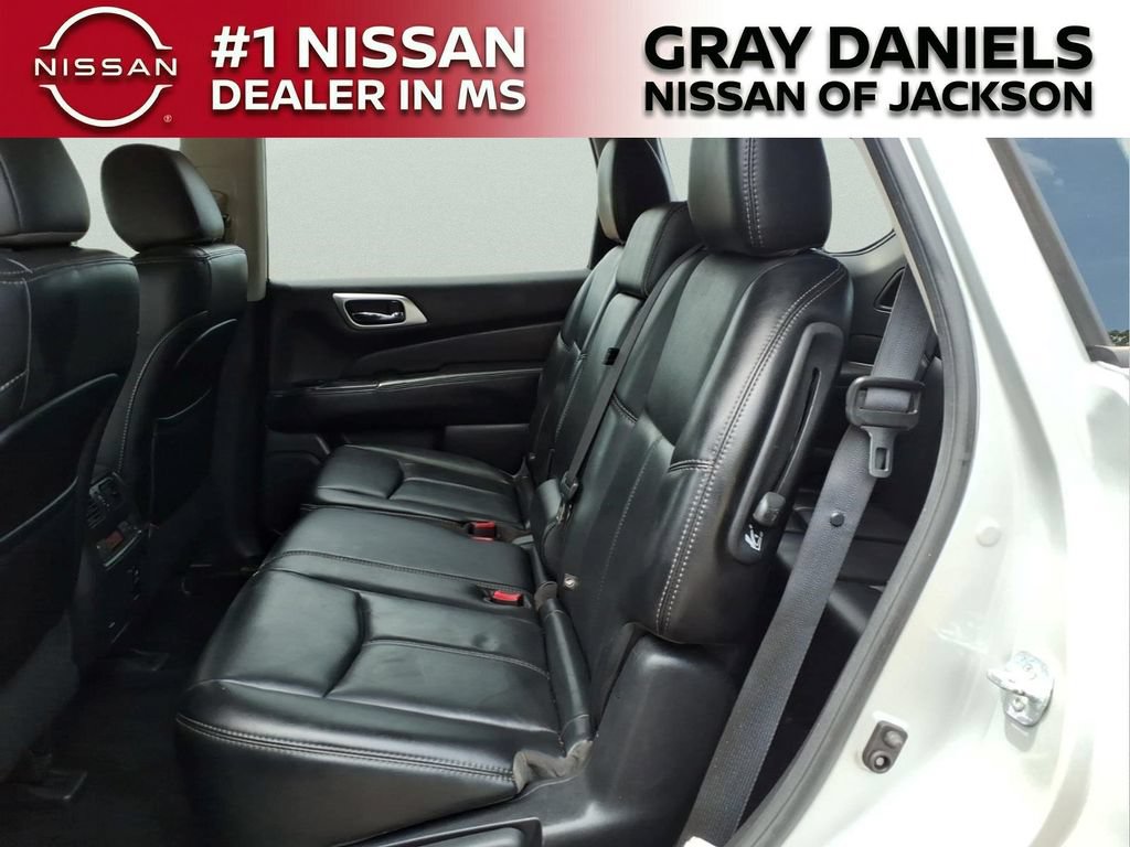 Used 2017 Nissan Pathfinder SL w/ SL Tech Package AWD/4WD image 26