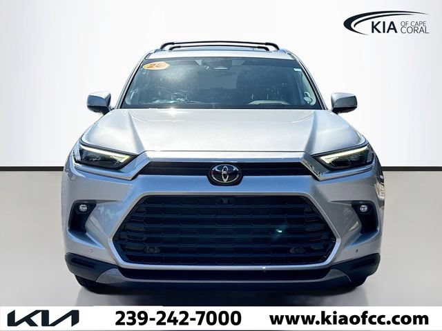 Used 2024 Toyota Grand Highlander AWD image 9