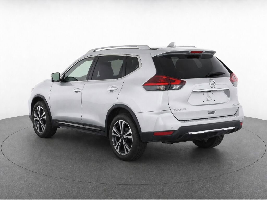 Used 2017 Nissan Rogue SL w/ SL Premium Package AWD/4WD image 3