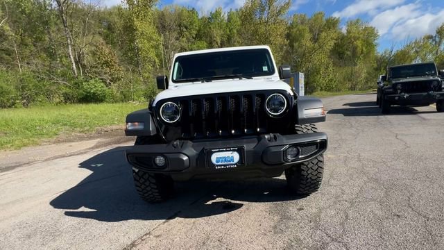 Used 2023 Jeep Wrangler Sport AWD/4WD image 3