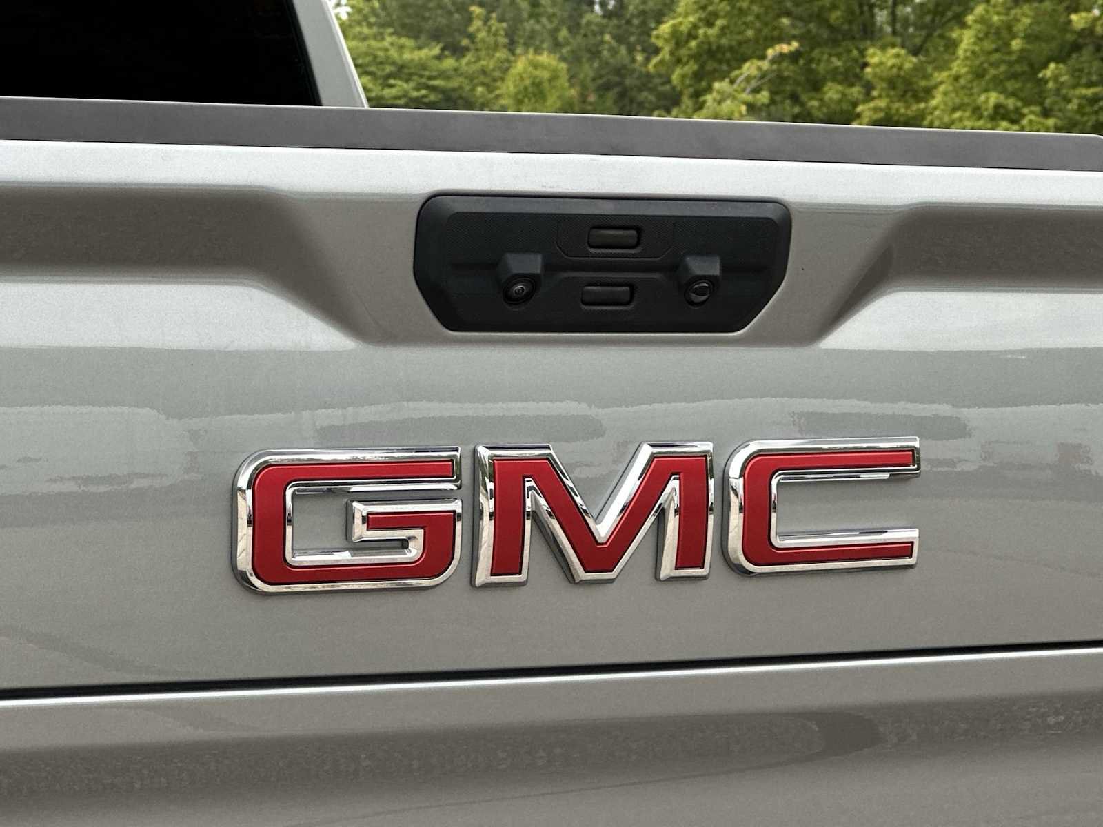Certified 2025 GMC Sierra 1500 Denali w/ Denali Reserve Package AWD/4WD image 12