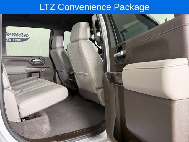 Used 2022 Chevrolet Silverado 2500 LTZ w/ LTZ Plus Package AWD/4WD image 17