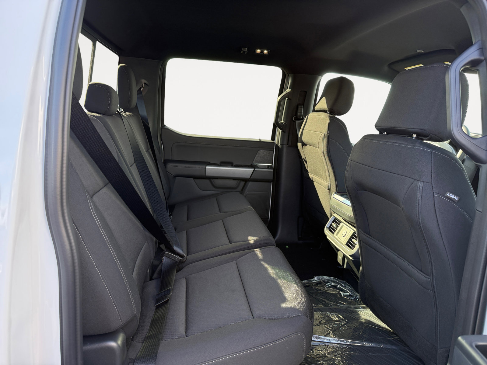 New 2025 Ford F150 XLT w/ Equipment Group 302A MID image 18
