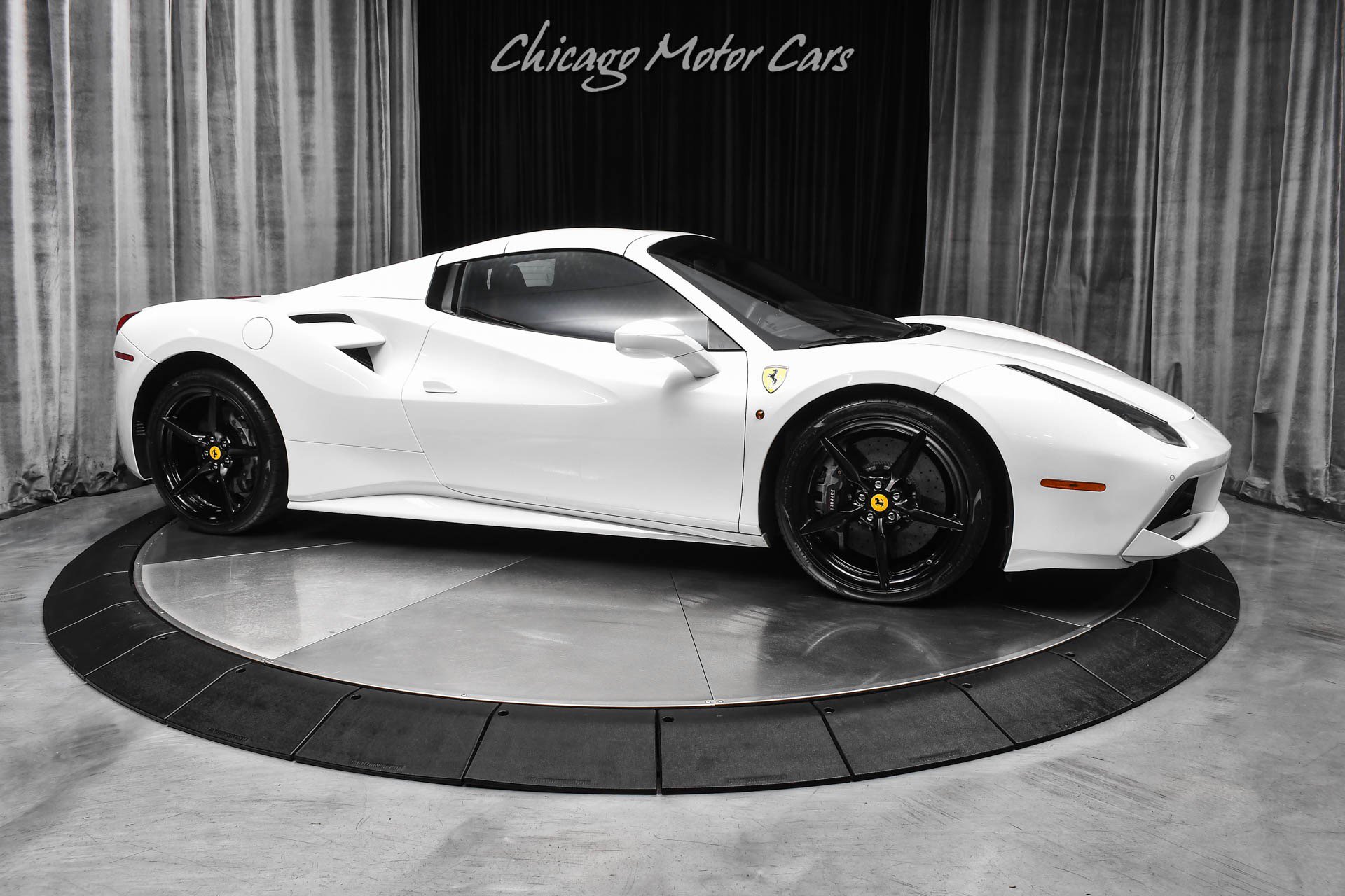 Used 2018 Ferrari 488 Spider RWD image 49