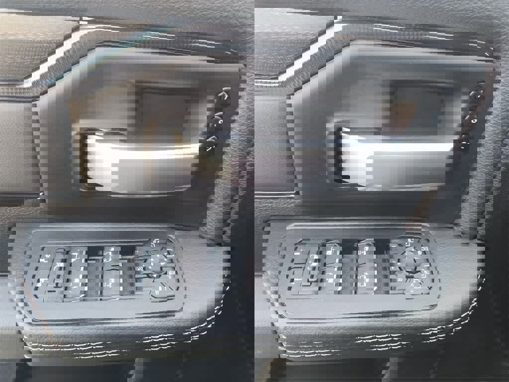 New 2025 RAM 2500 Rebel w/ Rebel Level 1 Equipment Group image 13