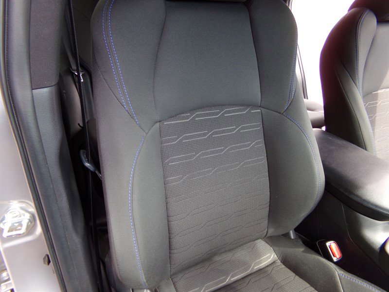 Used 2022 Toyota RAV4 SE image 24