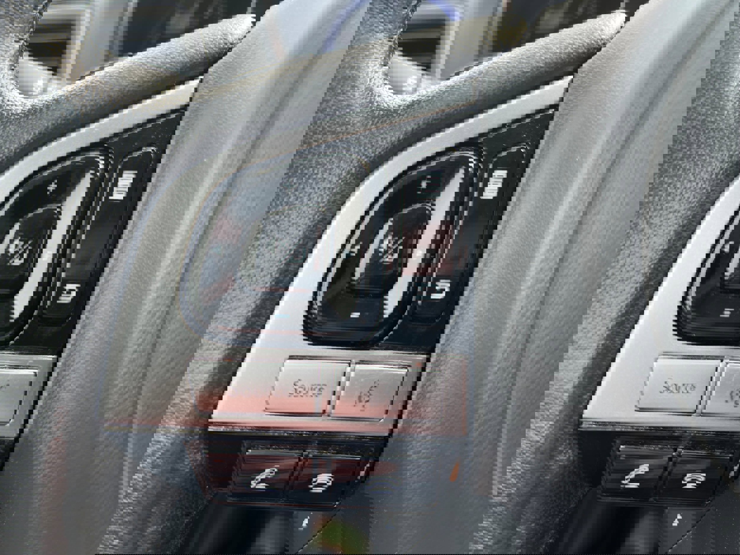 Used 2017 Subaru Outback 2.5i Touring w/ Popular Package #5A image 21