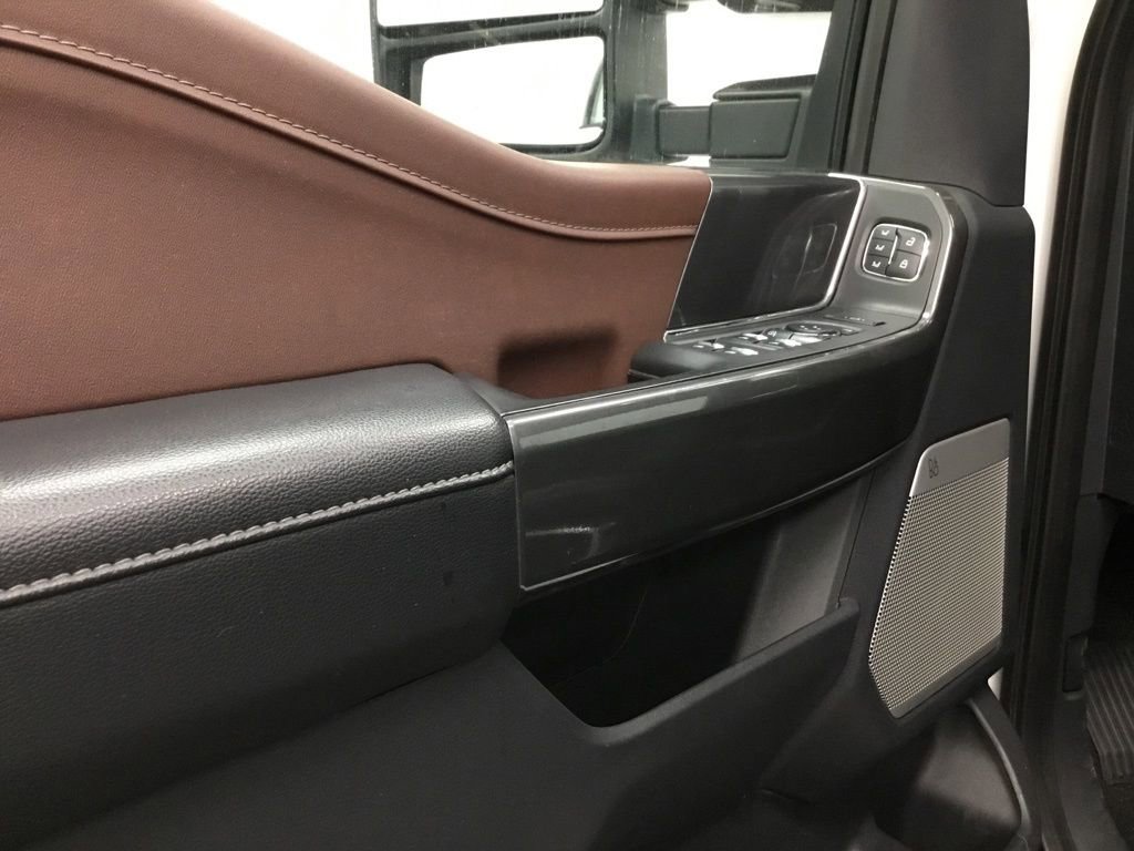 Used 2023 Ford F150 Lariat w/ Equipment Group 502A High image 7