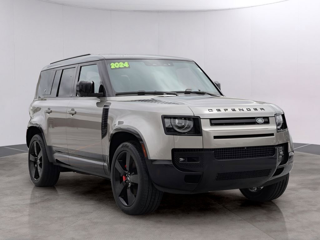 Certified 2024 Land Rover Defender 110 X-Dynamic SE AWD/4WD image 3