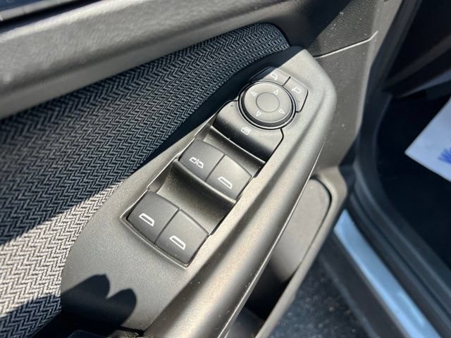Used 2022 Chevrolet TrailBlazer LT w/ LPO, Blackout Package FWD image 27