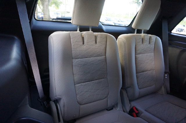 Used 2015 Ford Explorer FWD image 14