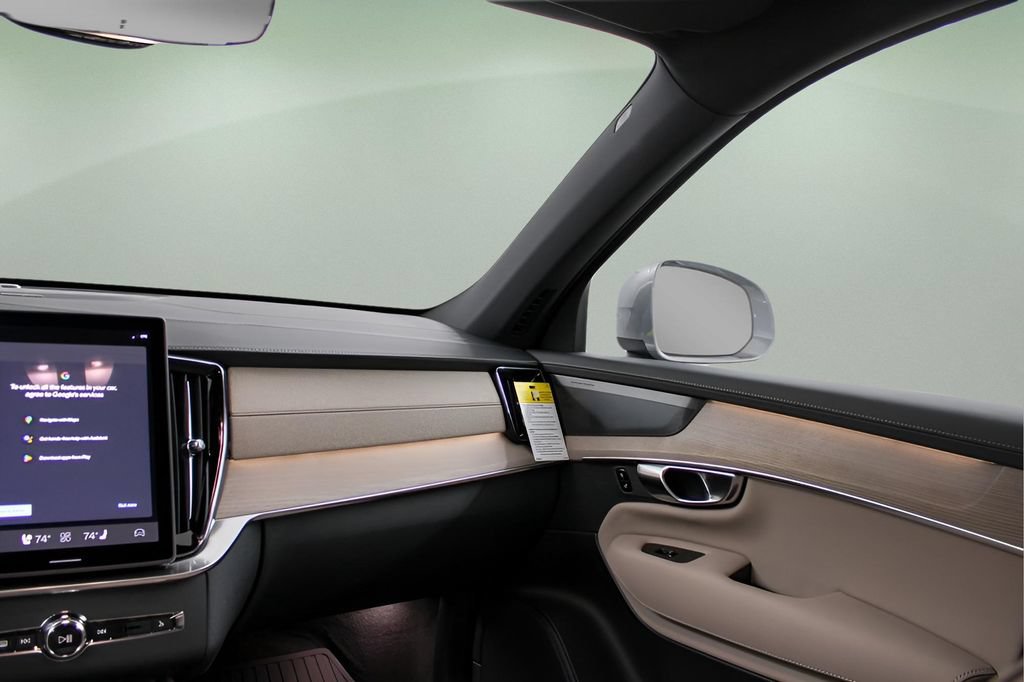 New 2026 Volvo XC90 B6 Plus w/ Protection Package Premier AWD/4WD image 15