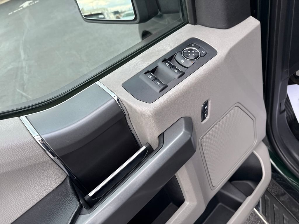 Used 2016 Ford F150 XLT w/ Equipment Group 302A Luxury image 13