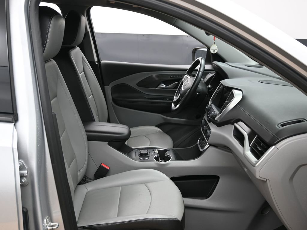 Used 2022 GMC Terrain SLT w/ Infotainment Package II image 38