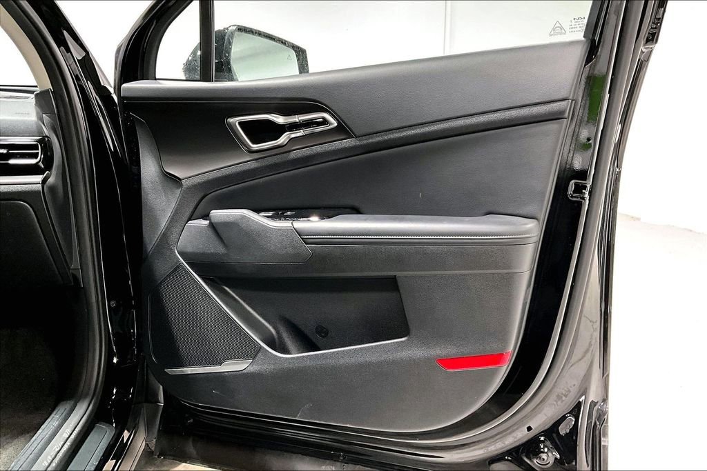 Used 2023 Kia Sportage EX image 22