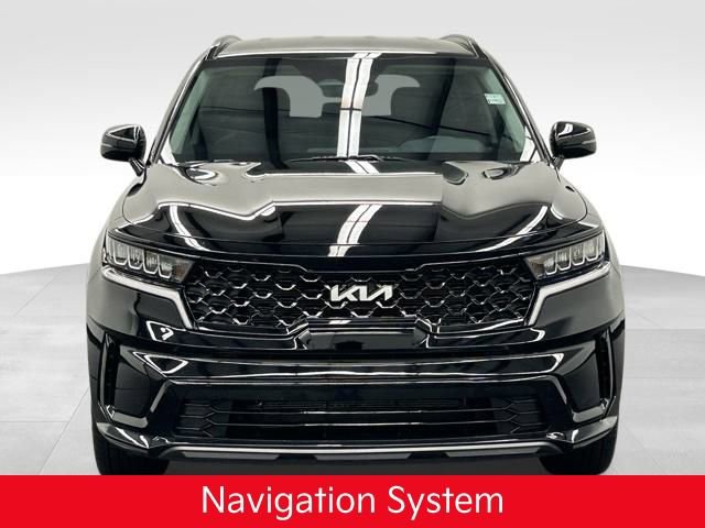Used 2023 Kia Sorento S image 3