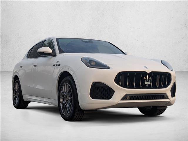 Used 2024 Maserati Grecale GT image 3