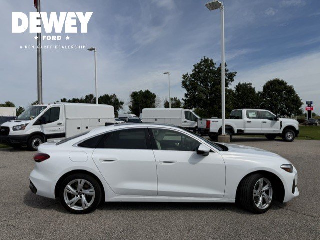 Used 2025 Audi A5 2.0T Premium w/ Convenience Package AWD/4WD image 9