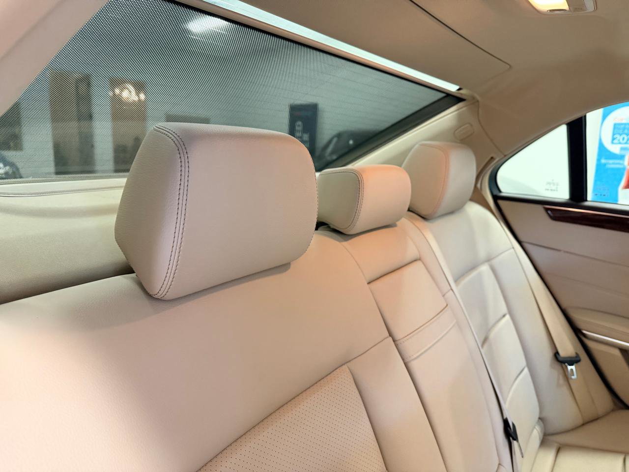 Used 2014 Mercedes-Benz E 350 E350 Sedan image 27