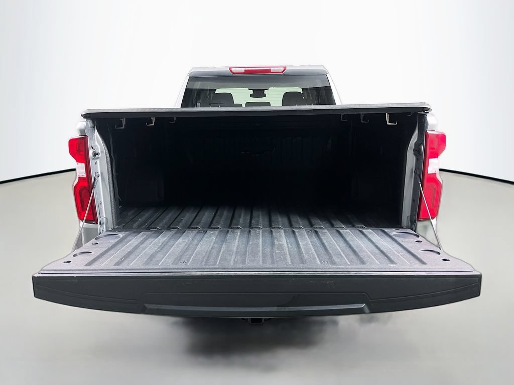 Used 2024 Chevrolet Silverado 1500 RST w/ Dark Appearance Package AWD/4WD image 10