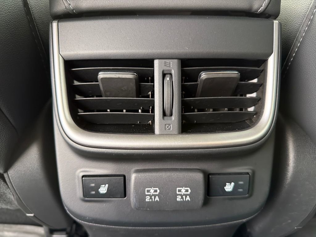 Used 2020 Subaru Outback Limited image 25