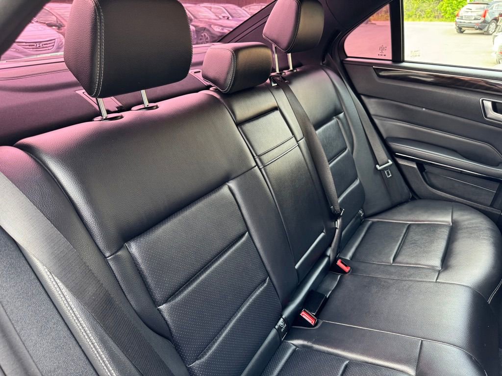 Used 2016 Mercedes-Benz E 350 Sedan image 20