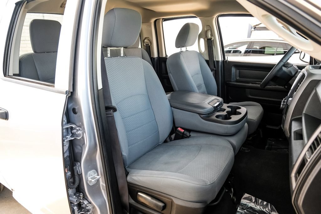 Used 2019 RAM 1500 Tradesman w/ Chrome Plus Package RWD image 27