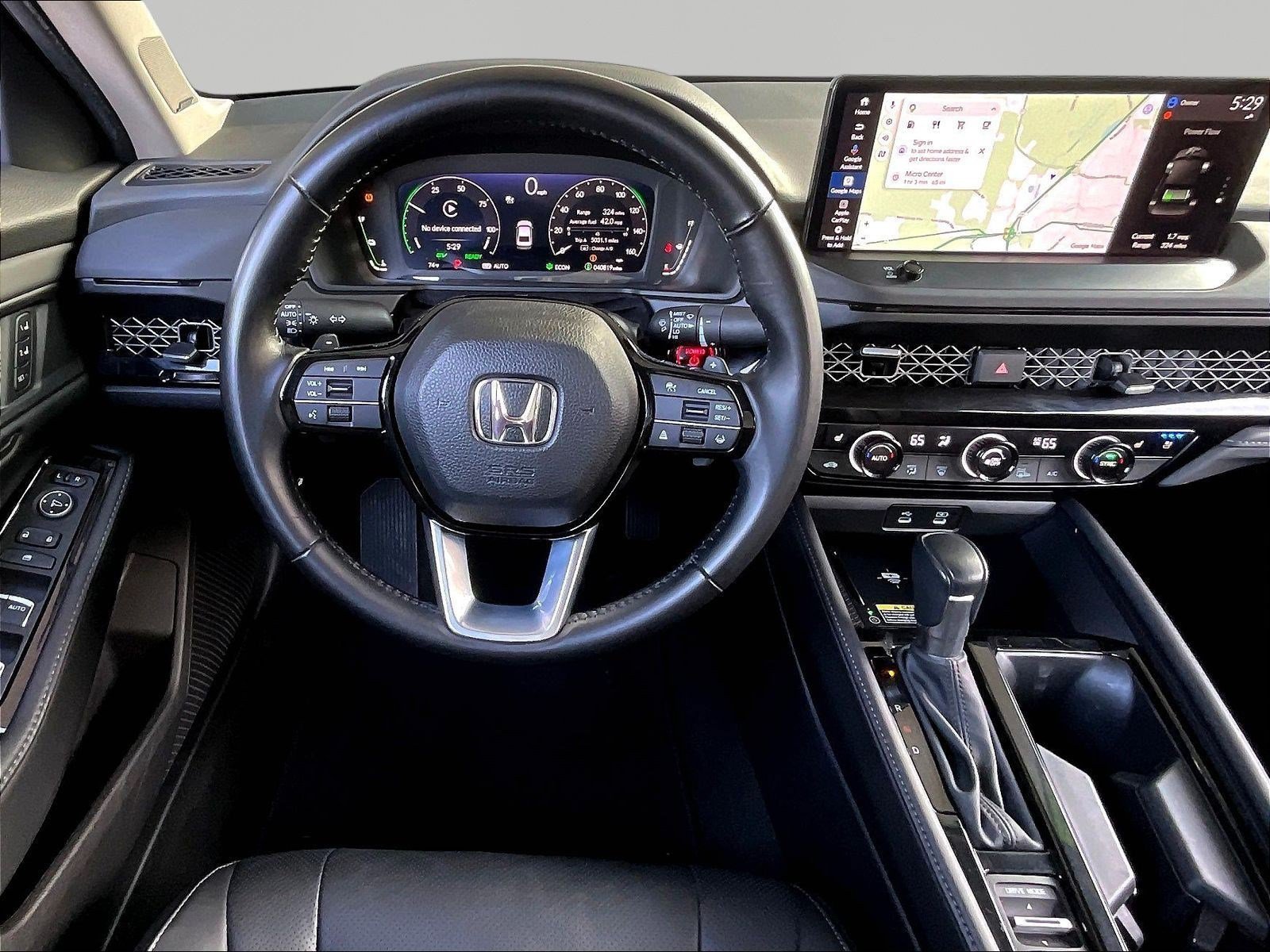 Used 2024 Honda Accord Touring image 8