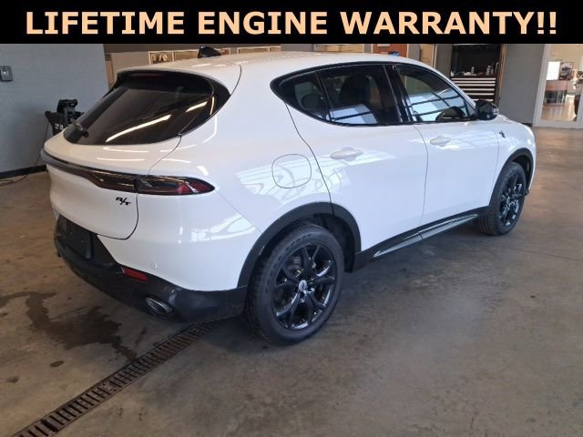 Used 2024 Dodge Hornet R/T Plus w/ R/T Blacktop Package image 8