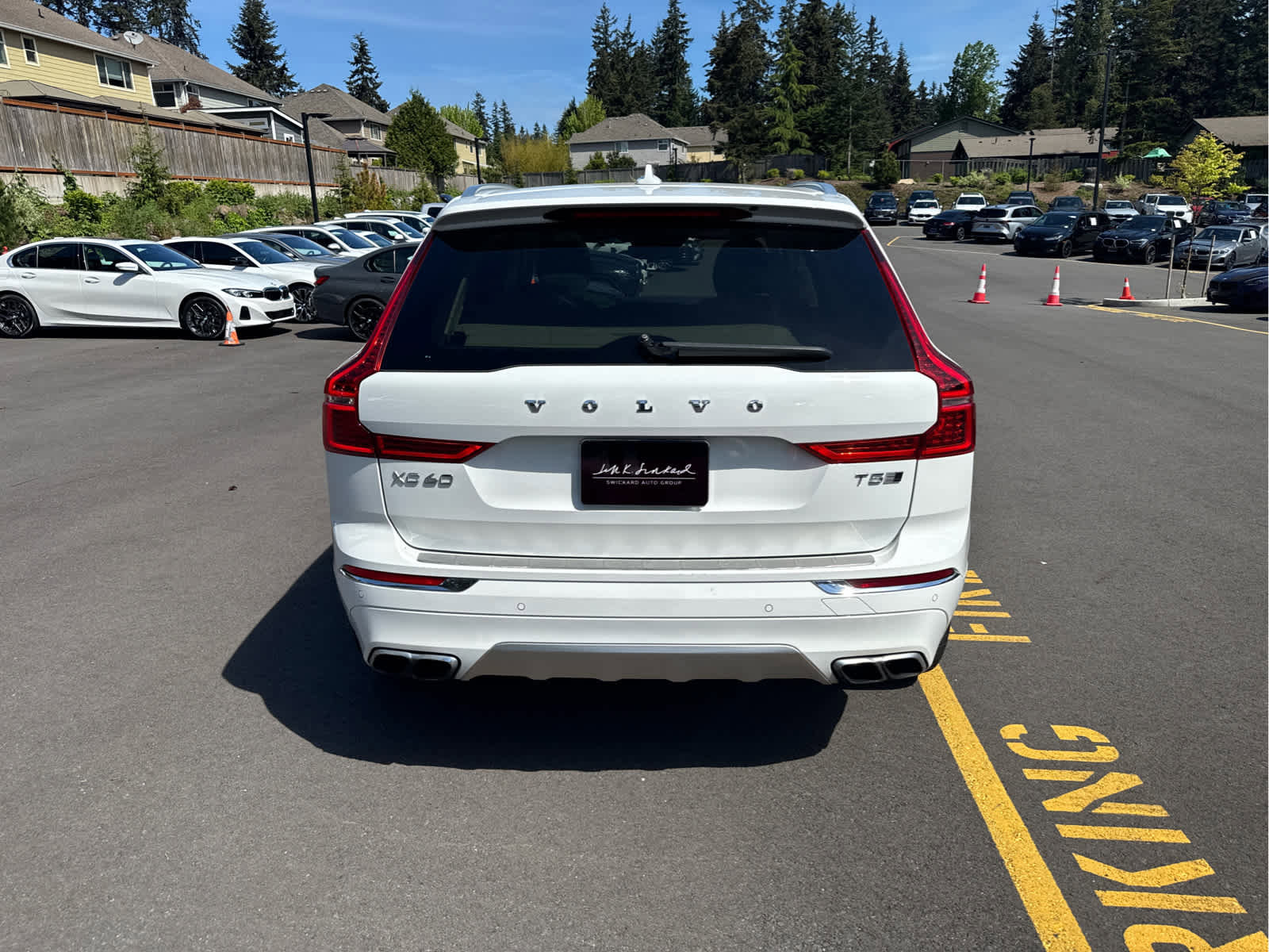 Used 2019 Volvo XC60 T5 Inscription w/ Protection Package Premier AWD/4WD image 5