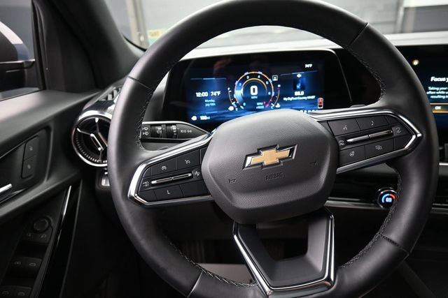 Used 2025 Chevrolet Equinox LT w/ Convenience Package II FWD image 8