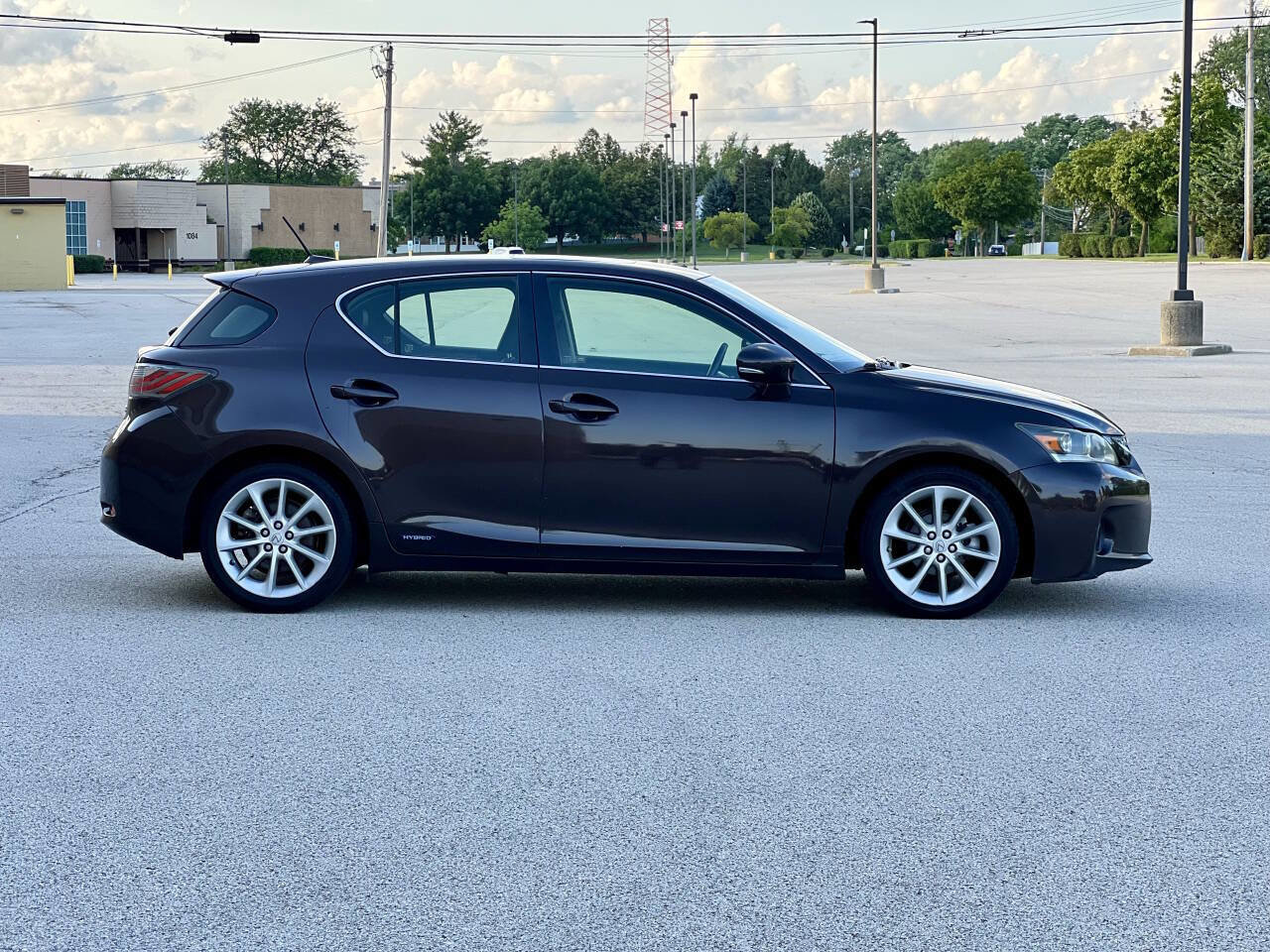 Used 2011 Lexus CT 200h Premium image 9