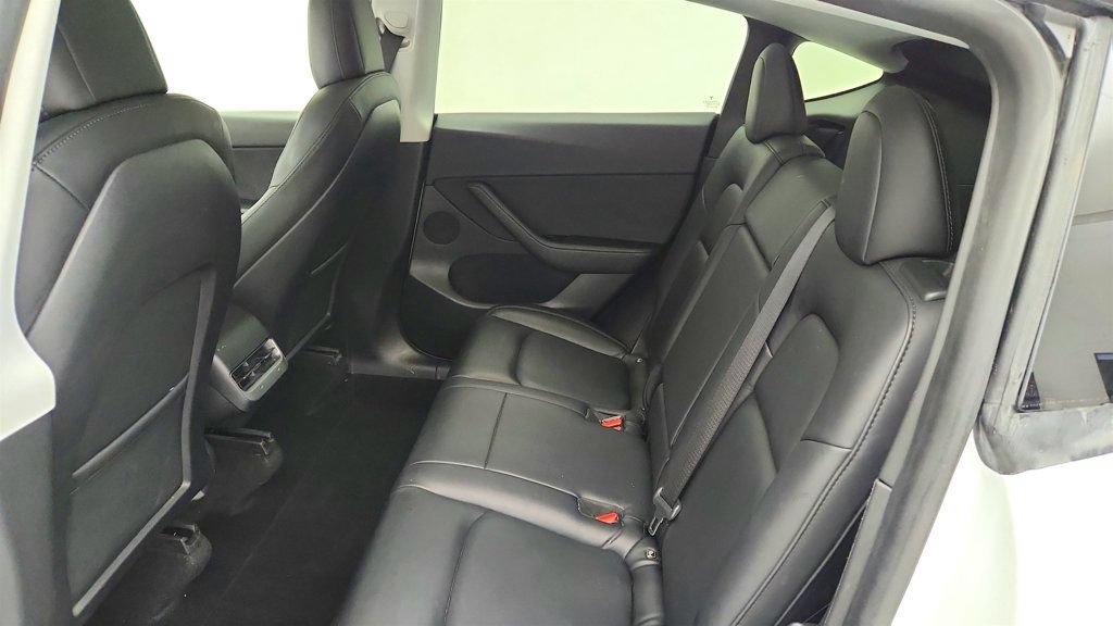 Used 2020 Tesla Model Y Long Range AWD/4WD image 25