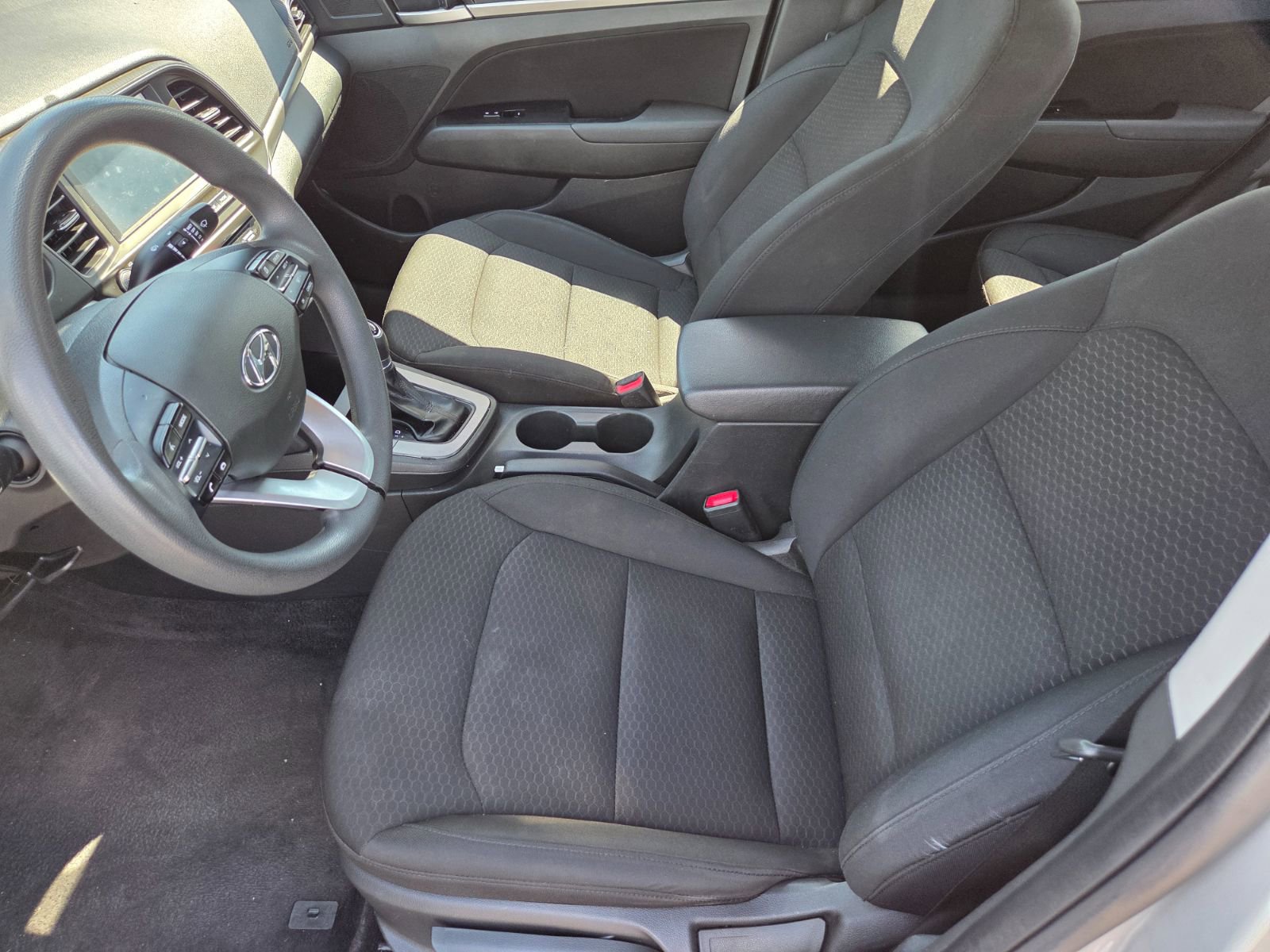 Used 2020 Hyundai Elantra SEL w/ Cargo Package (C1) image 9