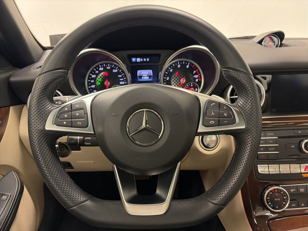 Used 2020 Mercedes-Benz SLC 300 image 19