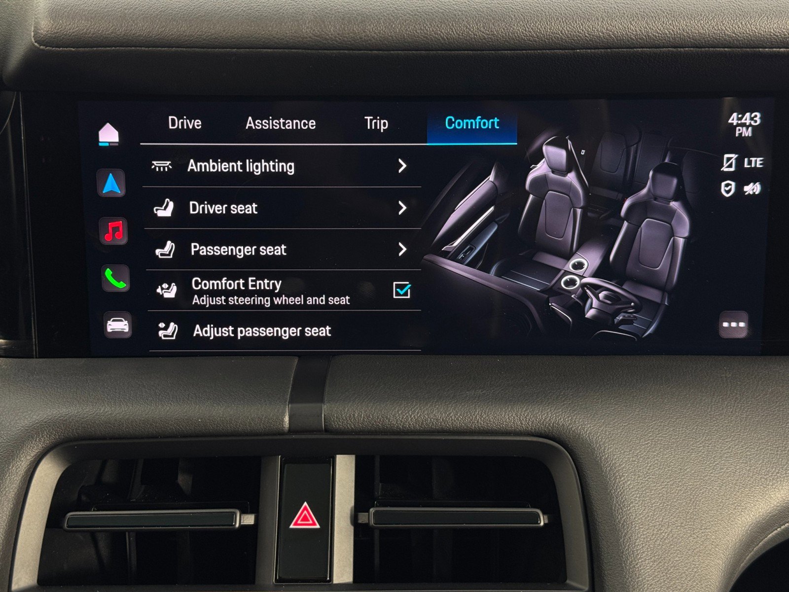 Used 2020 Porsche Taycan 4S w/ Premium Package image 30