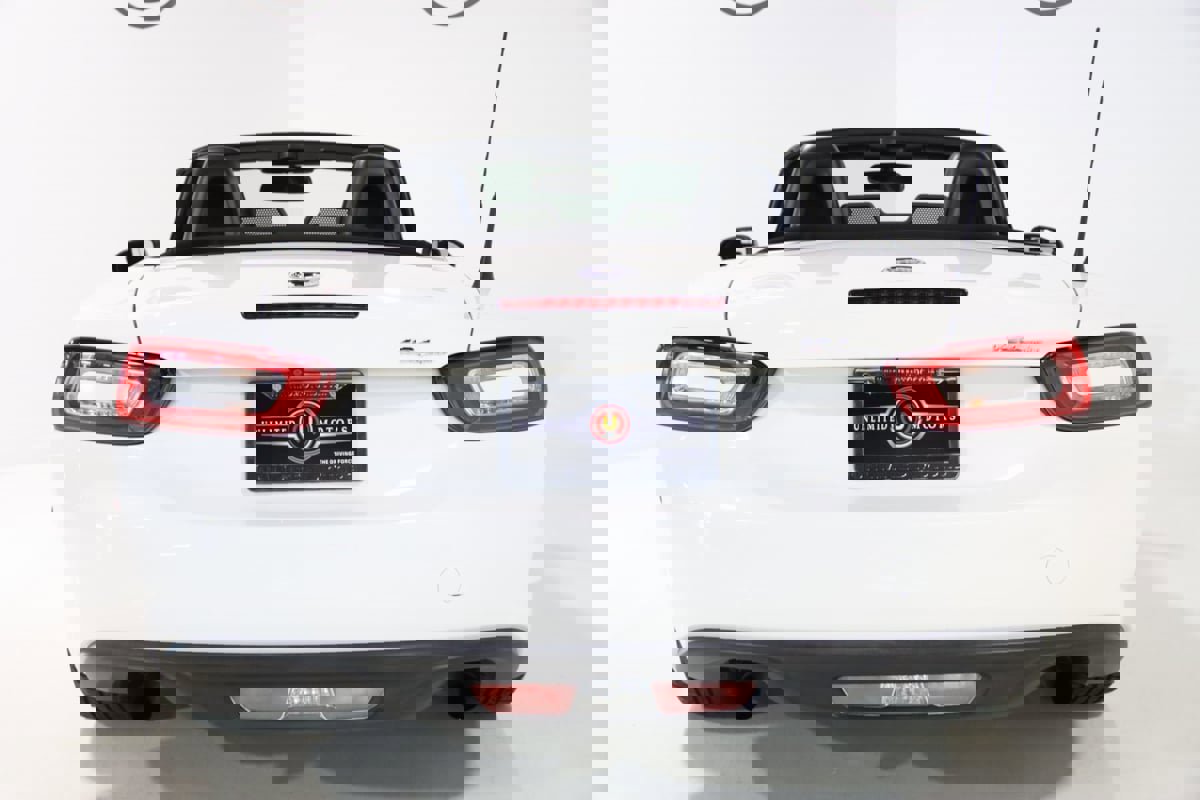 Used 2017 FIAT 124 Spider Classica image 25