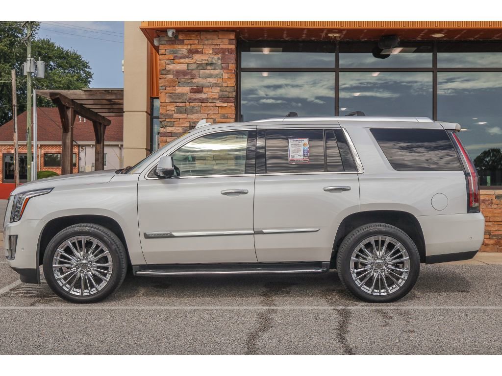 Used 2019 Cadillac Escalade Luxury image 6