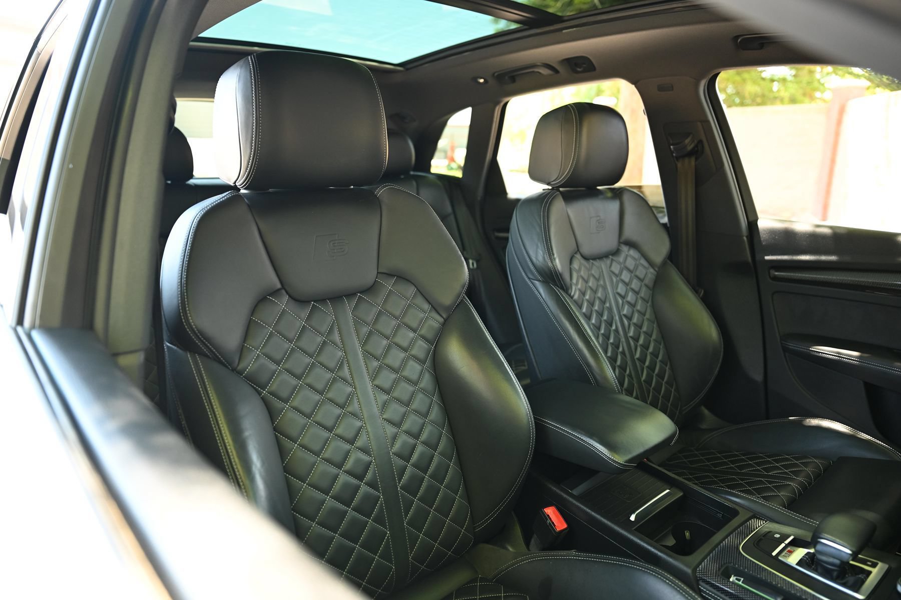 Used 2019 Audi SQ5 Premium Plus AWD/4WD image 23