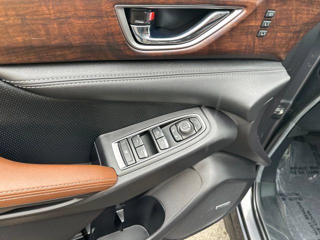 Used 2023 Subaru Ascent Touring AWD/4WD image 24