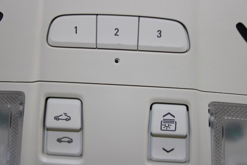 Used 2025 Cadillac XT5 Premium Luxury w/ Technology Package image 38