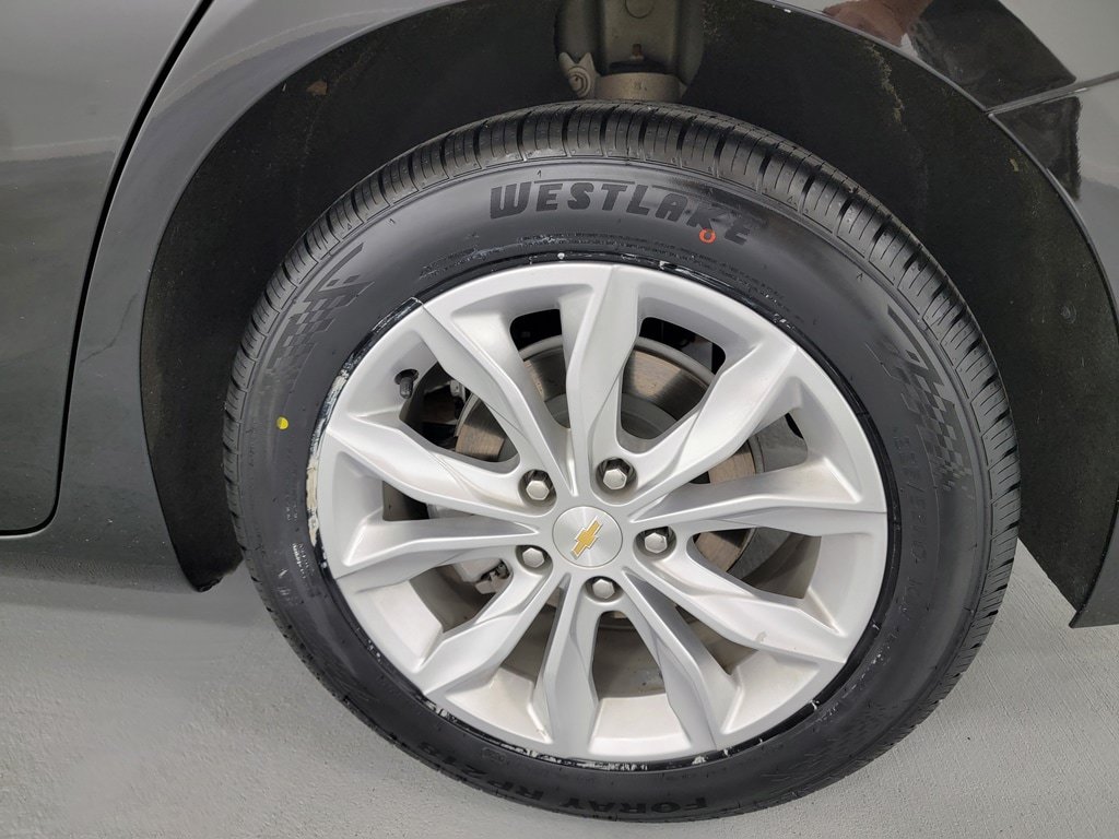 Used 2024 Chevrolet Malibu LT FWD image 11