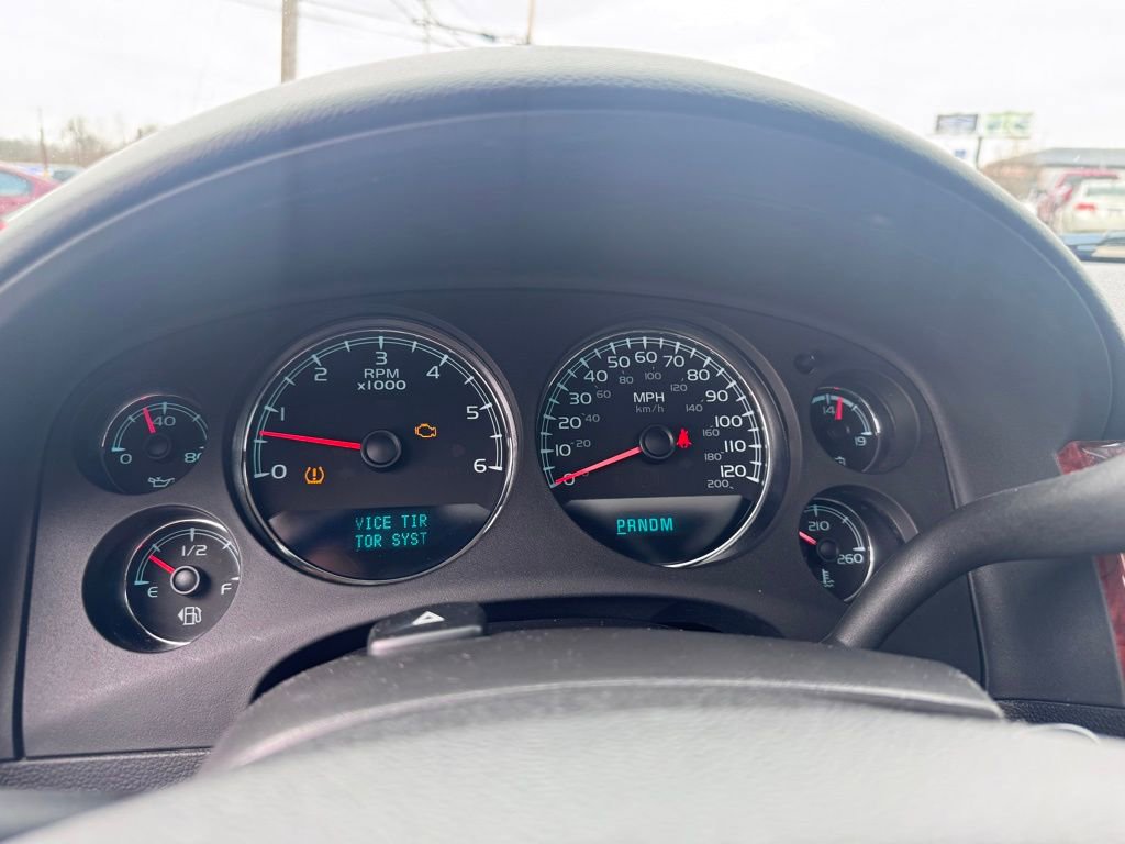 Used 2013 Chevrolet Avalanche LT image 17