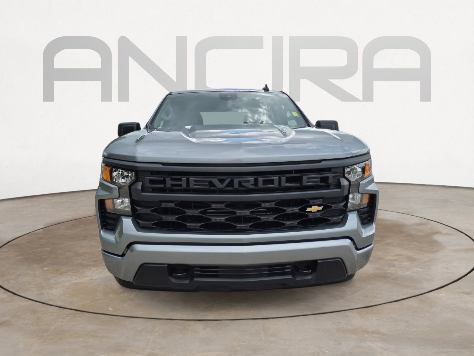 Used 2025 Chevrolet Silverado 1500 Custom RWD image 4