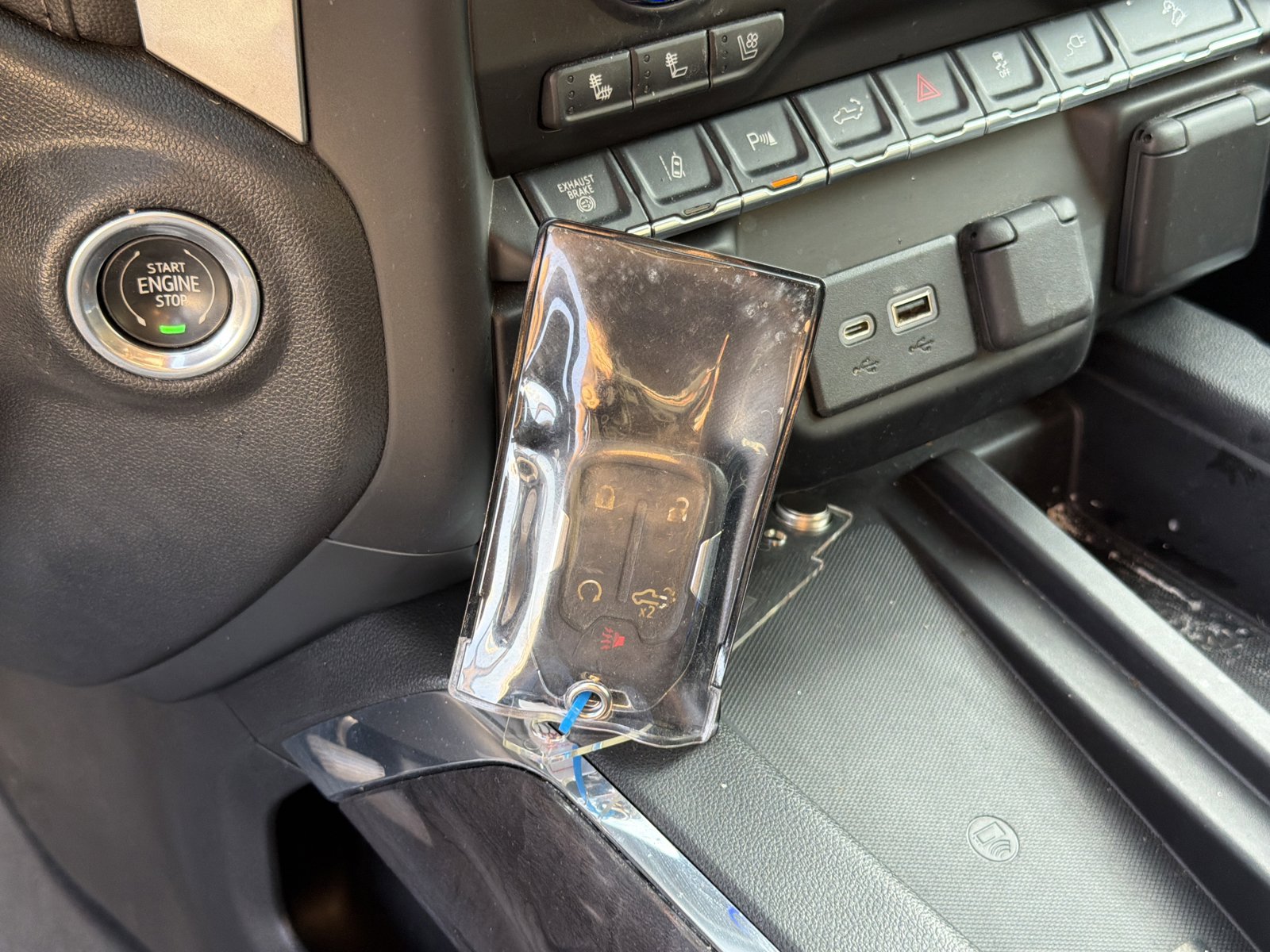 Used 2022 Chevrolet Silverado 2500 LTZ w/ LTZ Premium Package image 18