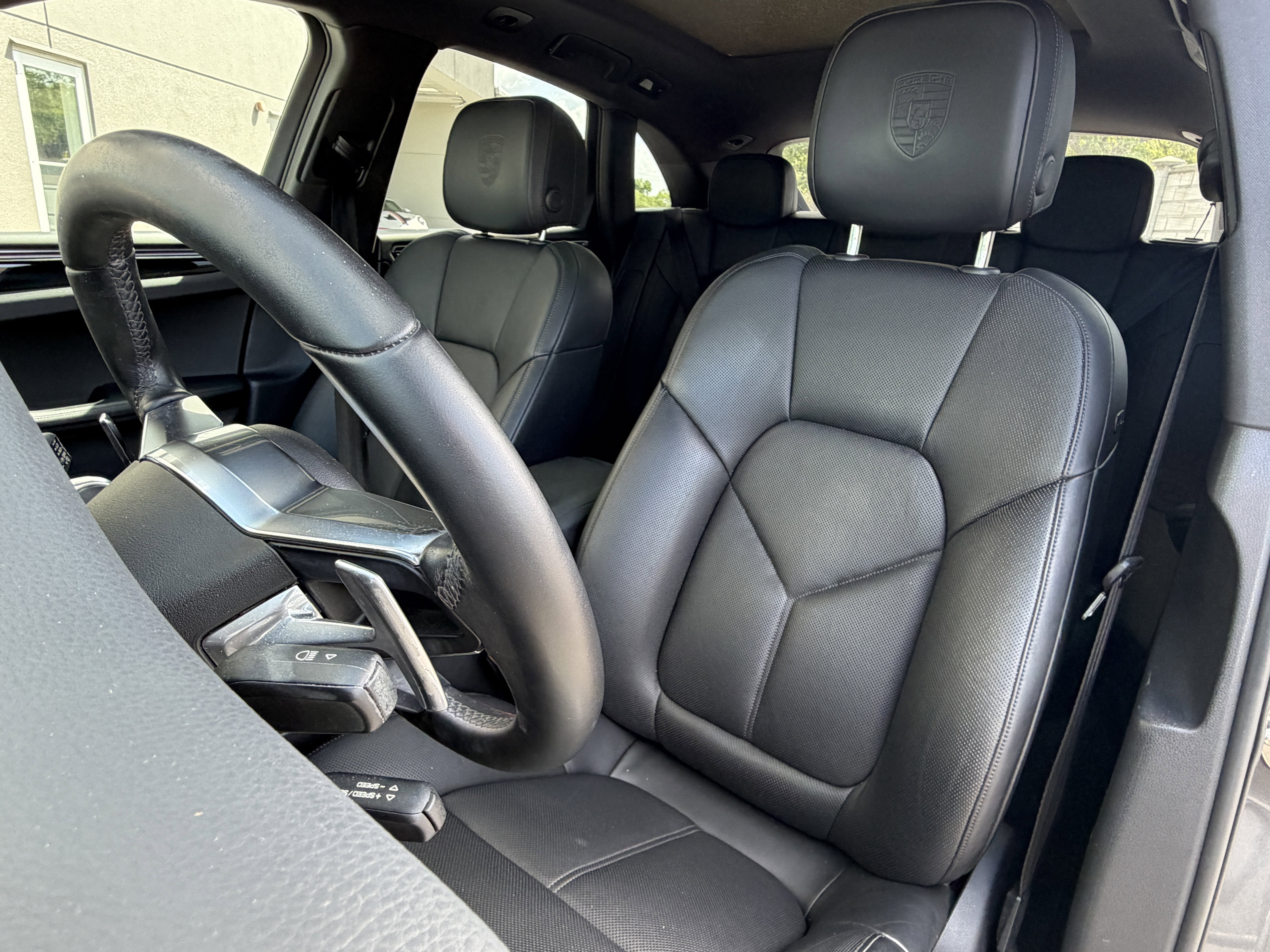 Certified 2015 Porsche Macan S image 5