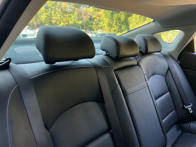 Used 2017 Kia Cadenza Premium w/ Luxury Package image 34