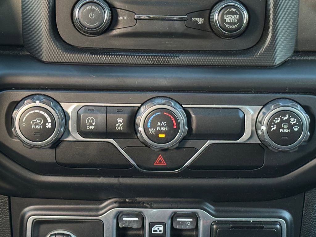 Used 2018 Jeep Wrangler Unlimited Sport S image 22