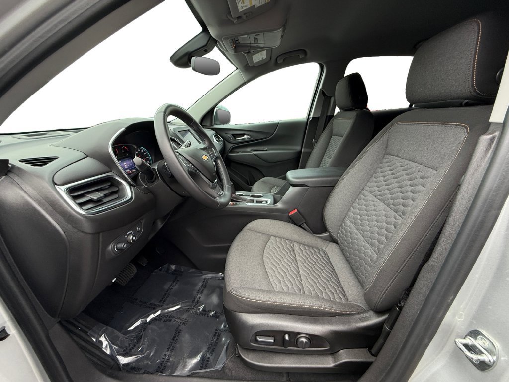 Used 2021 Chevrolet Equinox LT AWD/4WD image 9